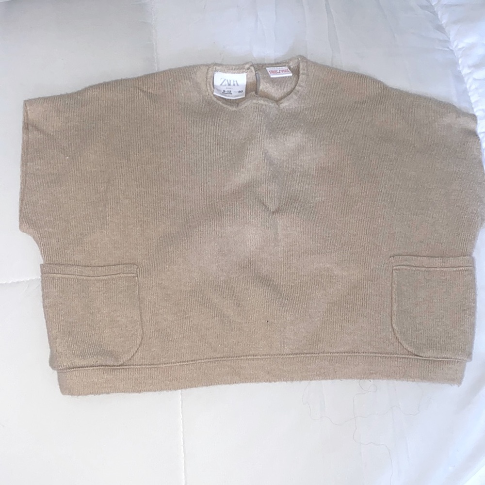 Zara soft material crop top (babygirl)